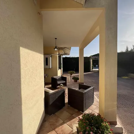 Sole By Tripostuni Villa